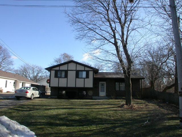 299 Mcmillan St., Grayslake, IL 60030