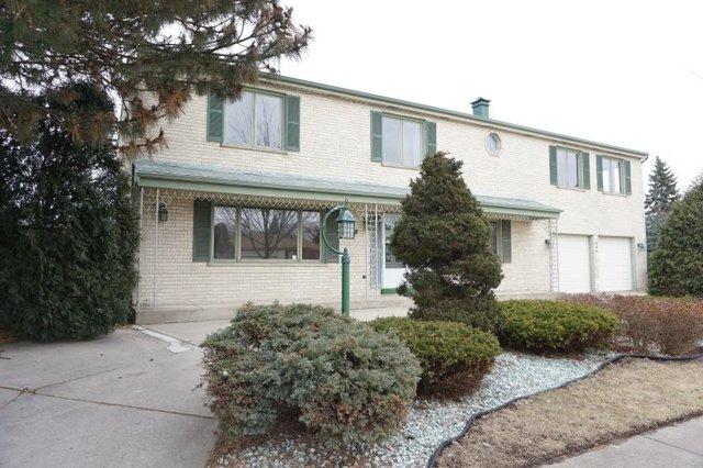 299 Anita St., Des Plaines, IL 60016