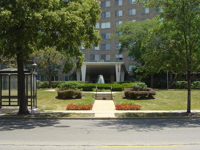 [Address Hidden by Seller], Chicago, IL 60645