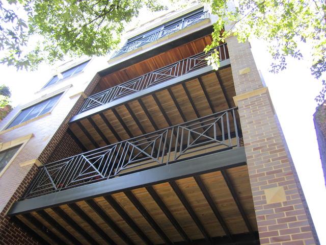 2446 N Racine Ave. #3E, Chicago, IL 60614