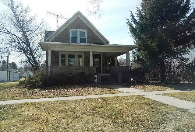 628 E Locust St., Lanark, IL 61046
