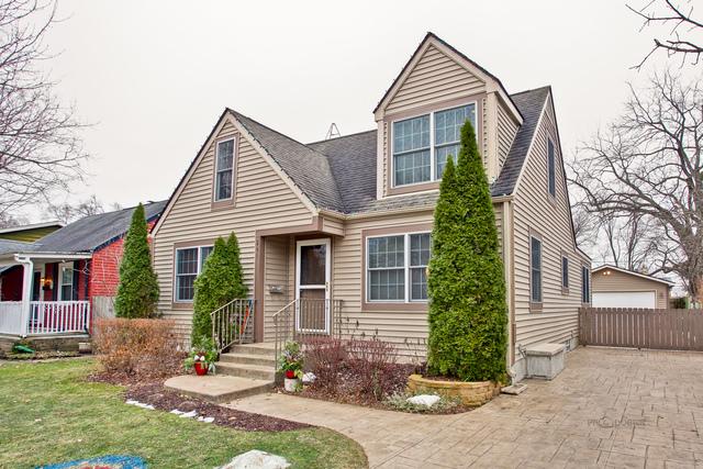 241 Walker Pl., Mundelein, IL 60060
