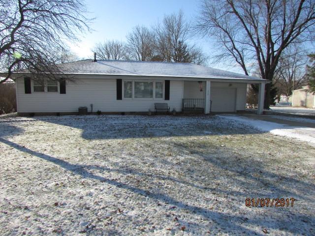 225 E Columbus St., Sibley, IL 61773