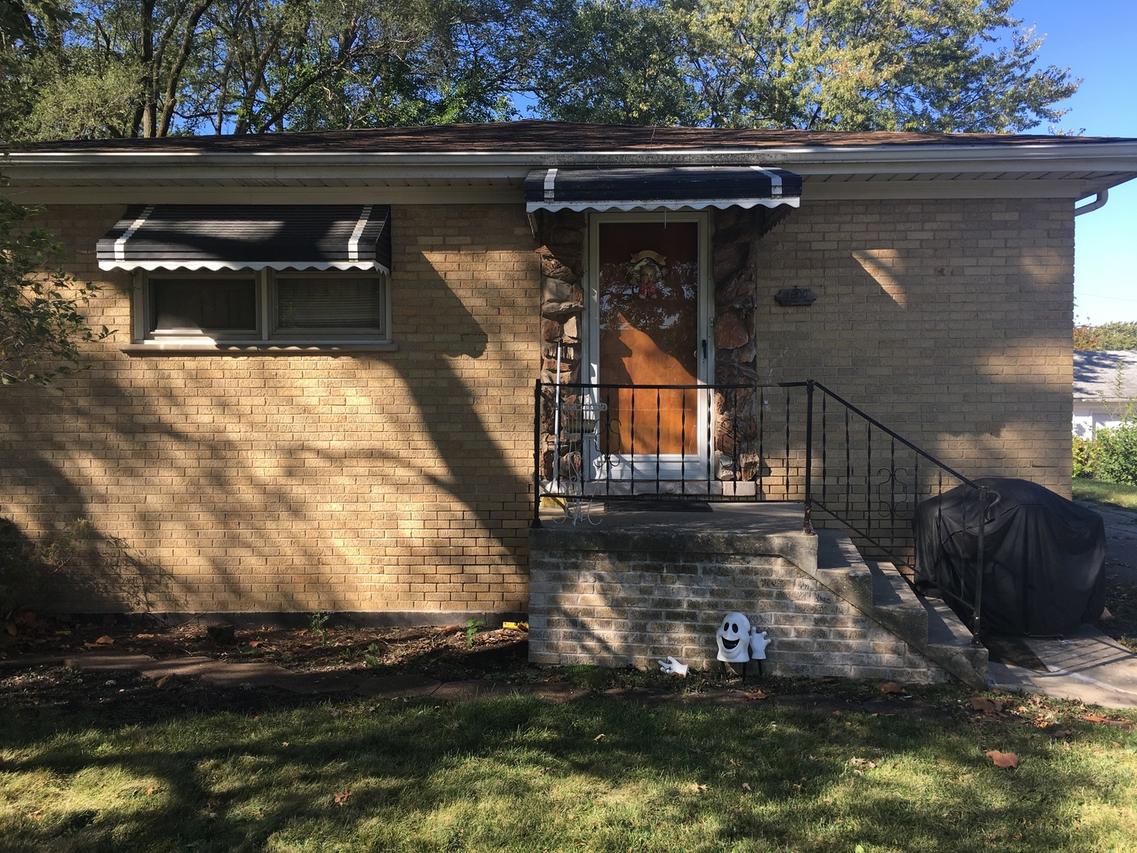 7800 Banks St., Justice, IL 60458