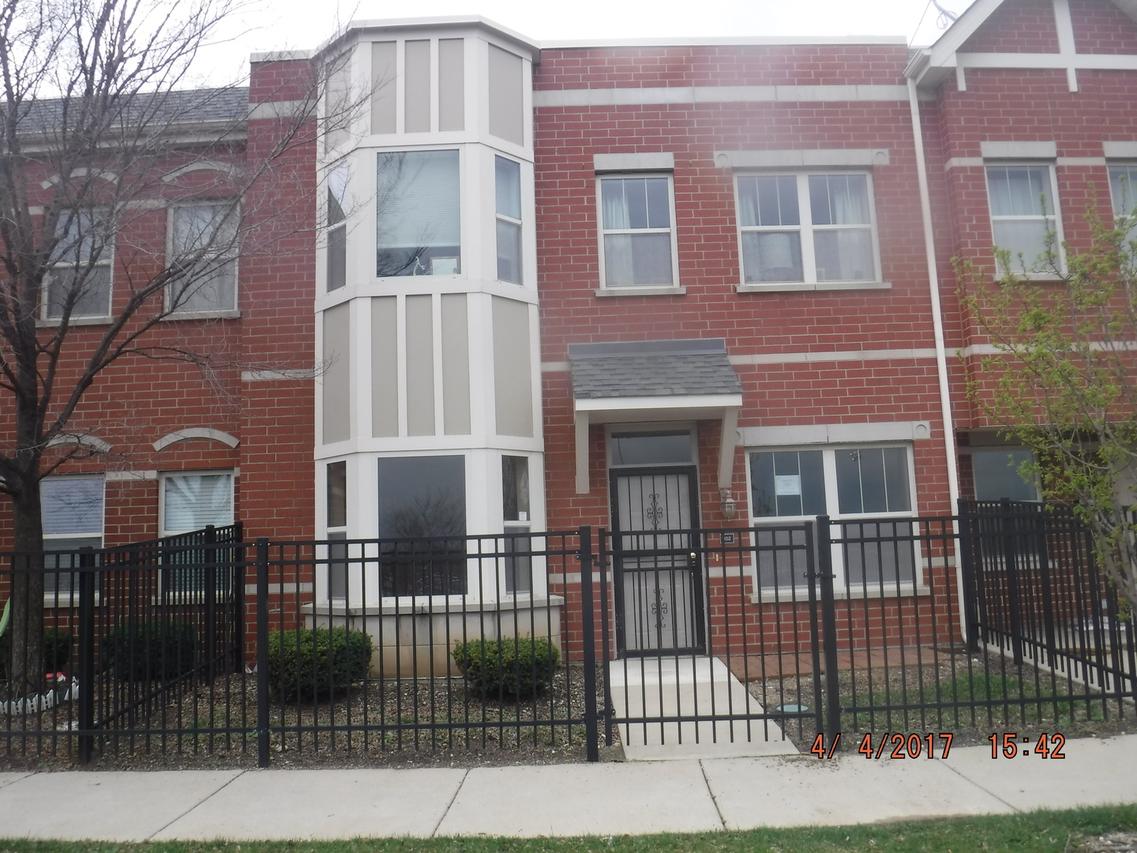 6720 S Keating Ave. #102, Chicago, IL 60629