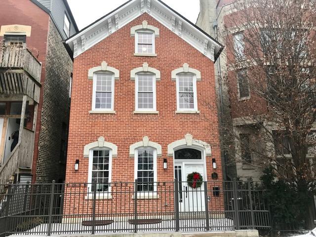 918 N Noble St., Chicago, IL 60642