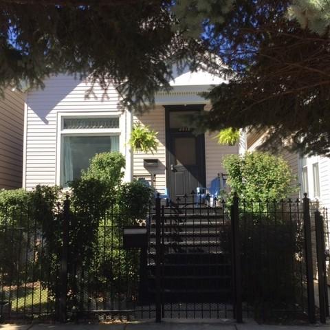 3018 N Christiana Ave., Chicago, IL 60618