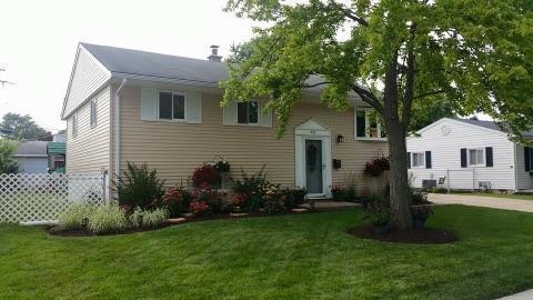 402 Holden Ave., Romeoville, IL 60446
