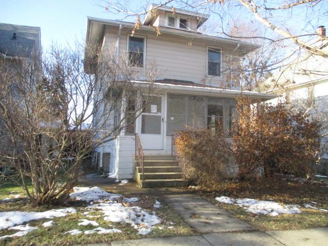 829 S 1st St., Dekalb, IL 60115
