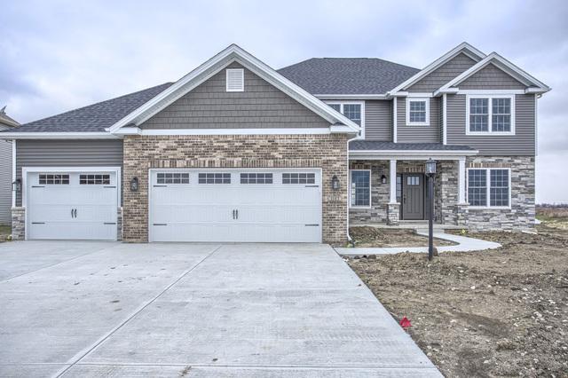 1103 English Oak Dr., Champaign, IL 61822