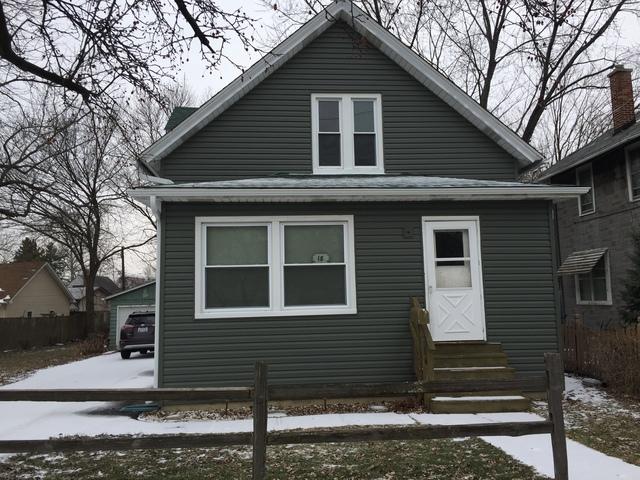 18 Hopkins Ave., Aurora, IL 60505