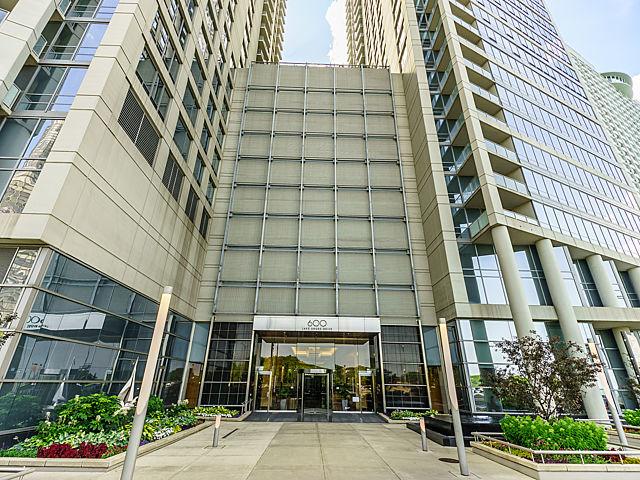 600 N Lake Shore Dr. #2304, Chicago, IL 60611