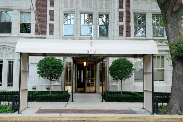 2440 N Lakeview Ave. #11C, Chicago, IL 60614
