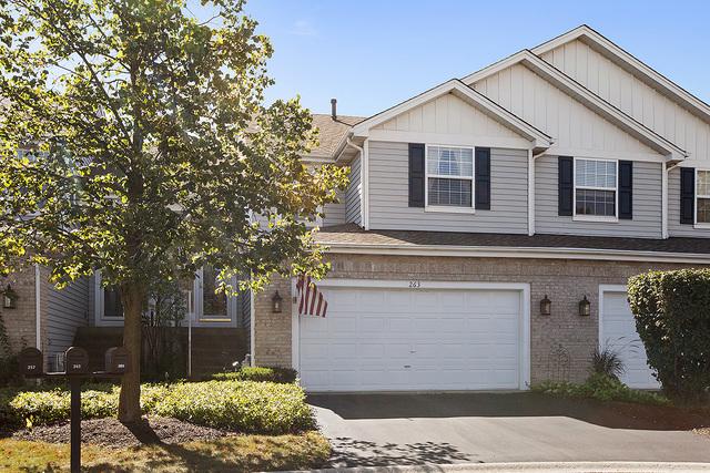 263 Waverly Ct., Willowbrook, IL 60527