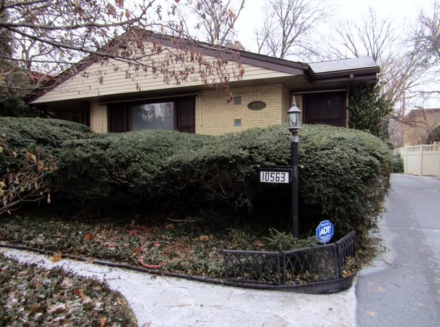 10563 S Longwood Dr., Chicago, IL 60643