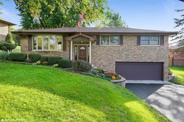8139 Independence Dr., Willow Springs, IL 60480