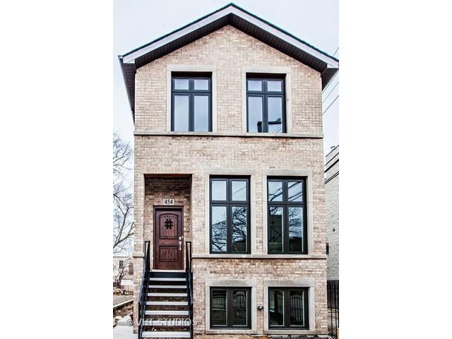 454 E 42nd St., Chicago, IL 60653