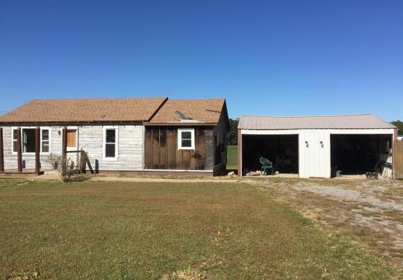 14571 Edwards Rd., Pittsburg, IL 62974