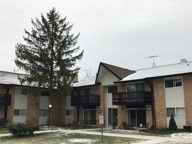 16B Kingery Quarter #106, Willowbrook, IL 60527
