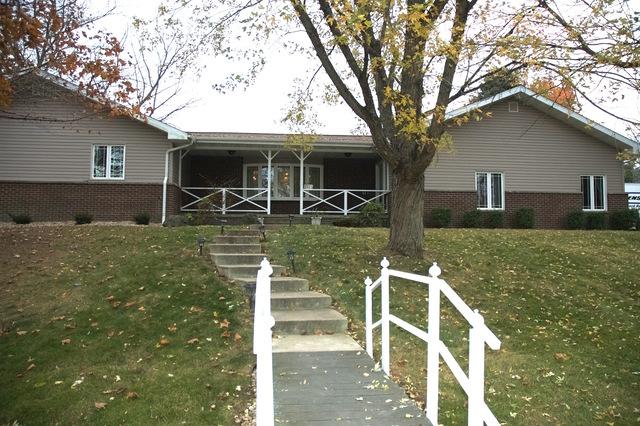 2605 Berniece Dr., Champaign, IL 61822