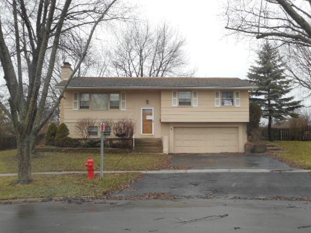 1520 Princeton Ct., Schaumburg, IL 60193