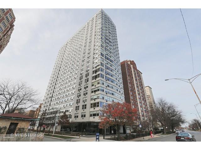 3900 N Lake Shore Dr. #18J, Chicago, IL 60613