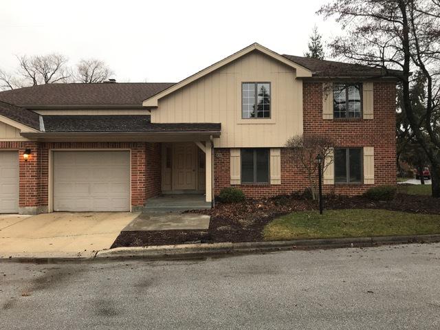 110 Golfview Ln. #B, Frankfort, IL 60423