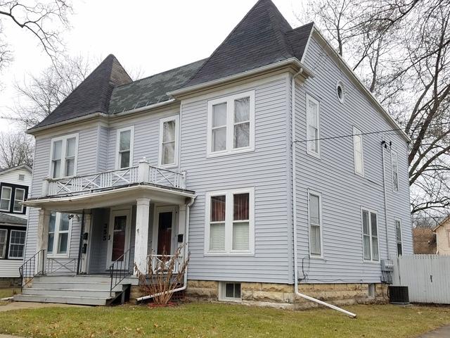 353 Spruce St., Aurora, IL 60506
