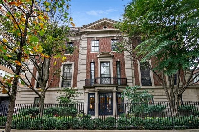 340 W Barry Ave. #A, Chicago, IL 60657