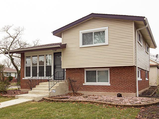 8456 S Dorchester Ave., Chicago, IL 60619