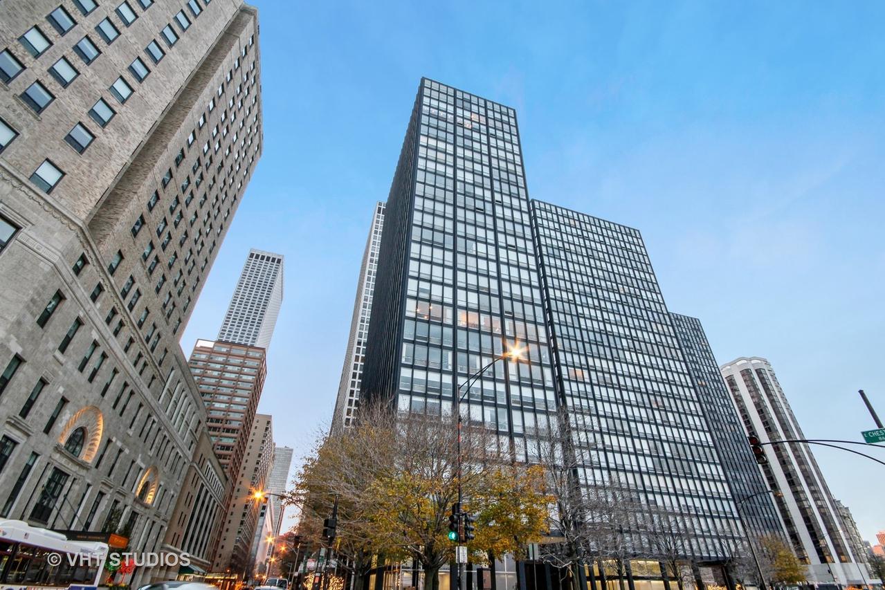 860 N Lake Shore Dr. #23J, Chicago, IL 60611