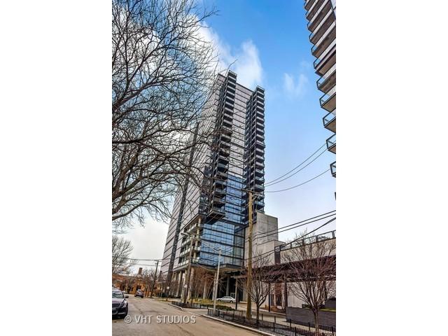 860 W Blackhawk St. #1706, Chicago, IL 60622