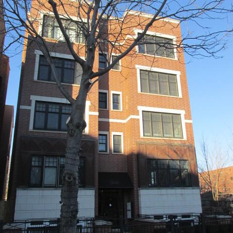 558 E Oakwood Blvd. #1E, Chicago, IL 60653