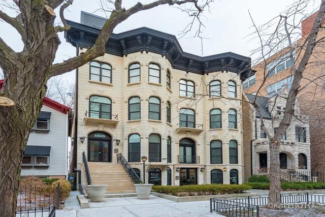1526 W Monroe St. #PH2, Chicago, IL 60607