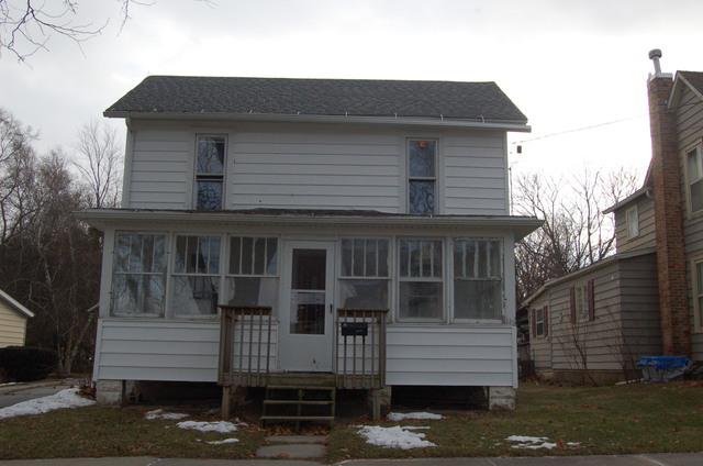 3 E 1st St., Mount Morris, IL 61054