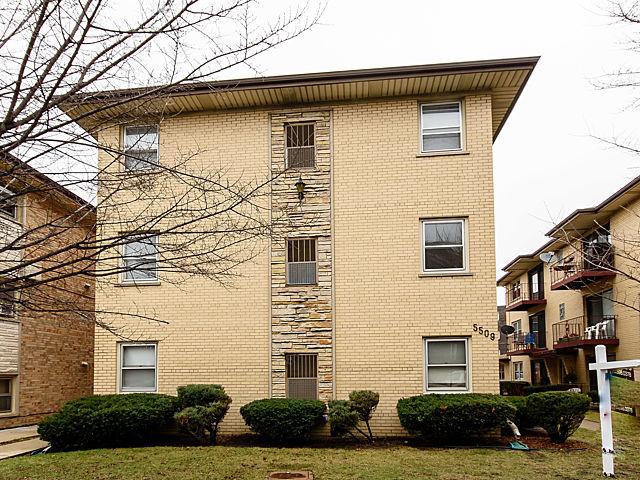 5509 W Higgins Ave. #2B, Chicago, IL 60630
