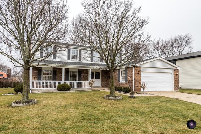313 Cottonwood Ln., Naperville, IL 60540