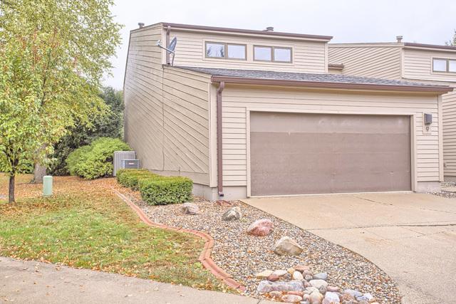 2322 Briar Hill Cir. #9, Champaign, IL 61822