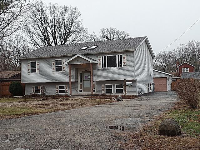 422 E Steward St., Plano, IL 60545