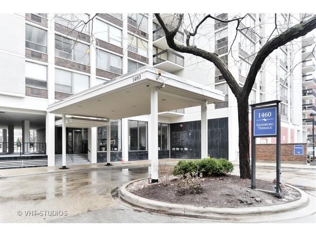 1460 N Sandburg Ter. #1705A, Chicago, IL 60610