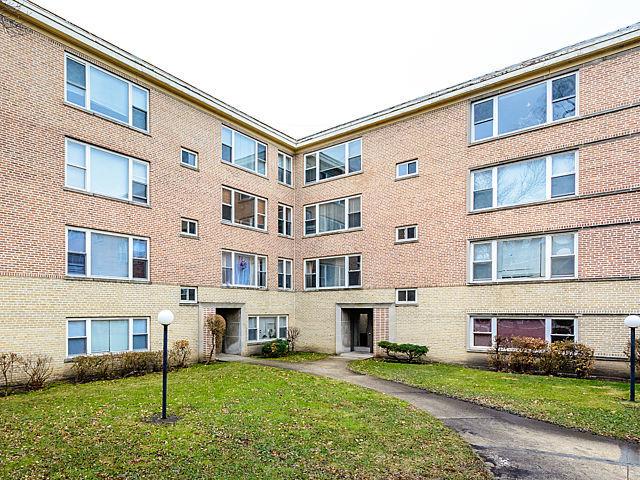 6126 N Seeley Ave. #3S, Chicago, IL 60659