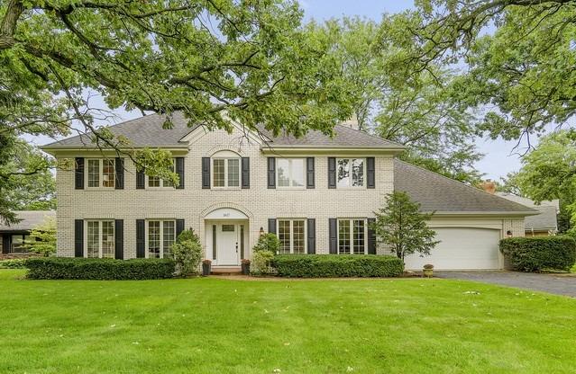 1617 Royal Oak Rd., Darien, IL 60561