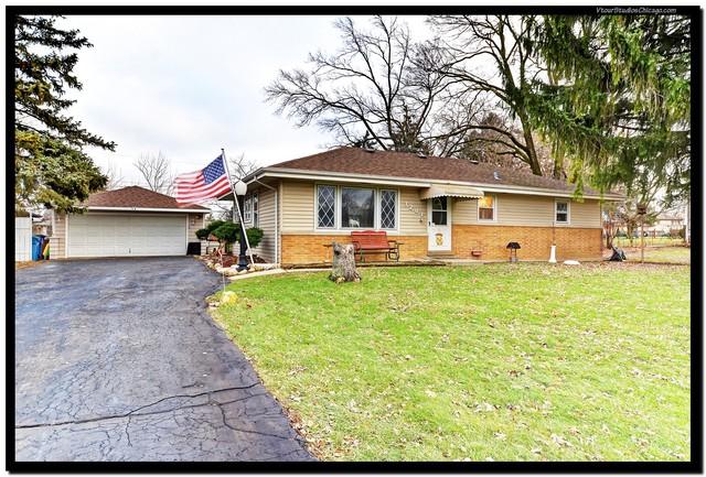 1281 Ash Ave., Bensenville, IL 60106