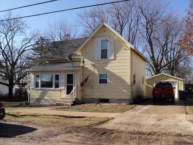 210 Flagg St., Paw Paw, IL 61353