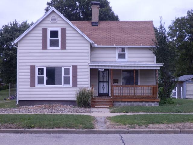 608 E Washington St., Champaign, IL 61820