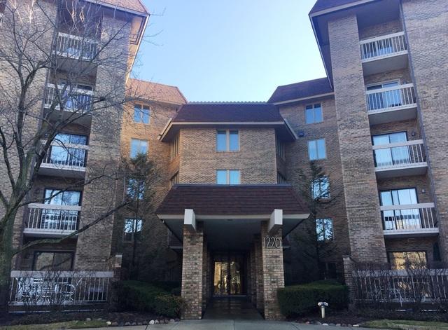 1220 Rudolph Rd. #5M, Northbrook, IL 60062