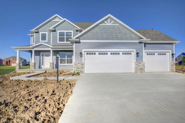 1914 Max Run Dr., Champaign, IL 61822