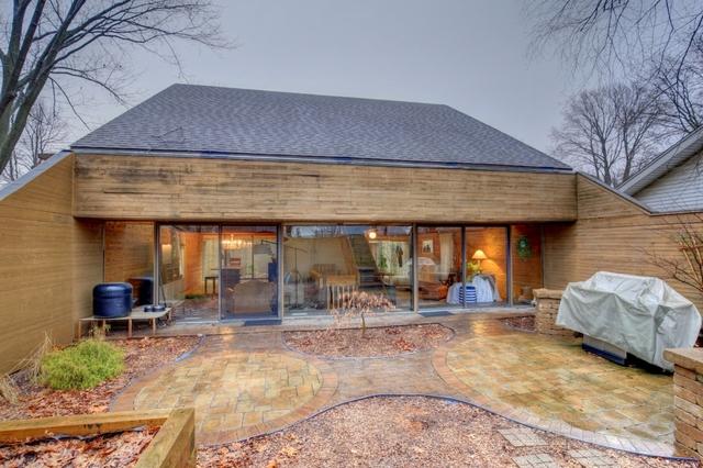 1120 W Green St., Champaign, IL 61821