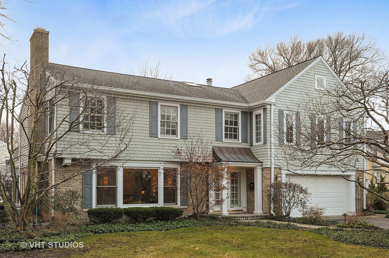 909 Seneca Rd., Wilmette, IL 60091
