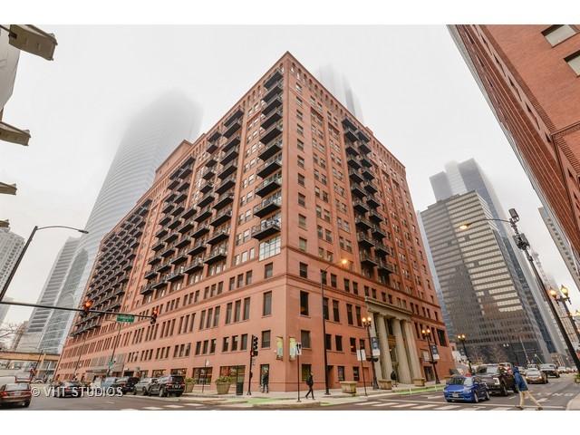 165 N Canal St. #1027, Chicago, IL 60606